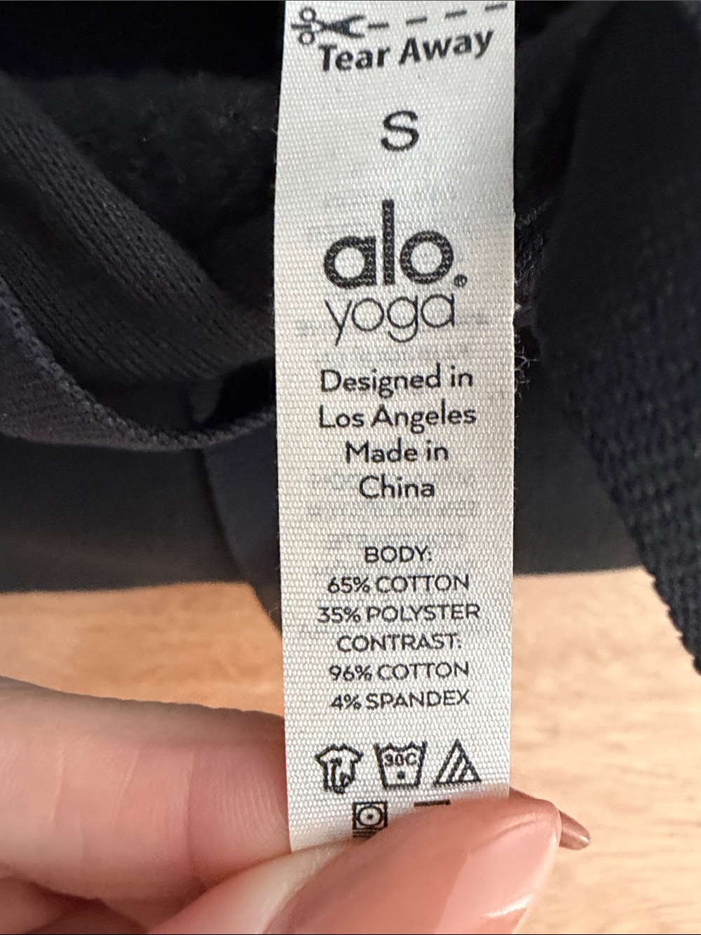 ALO Yoga Black Relaxed Pullover Hoodie - Picture 11 of 12